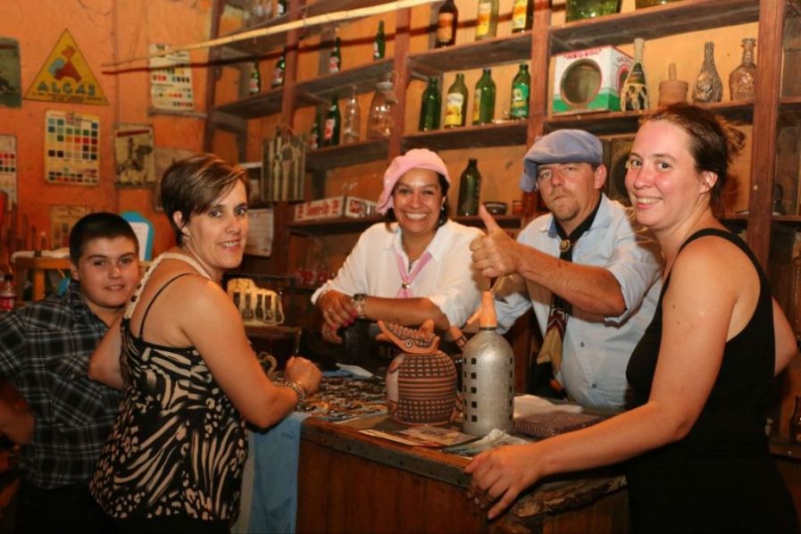 La Noche de los Almacenes en Roque Pérez