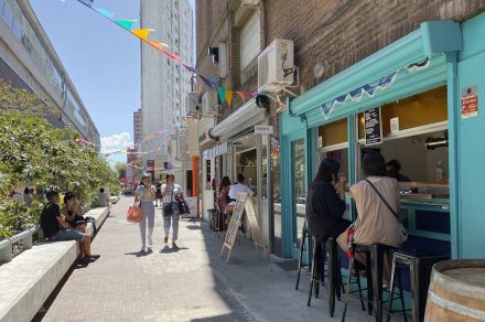 Pasaje Echeverría: el nuevo convocante mini polo de street food en Baires