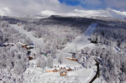 Escapada a la nieve: 3 lugares para amanecer en la montaña