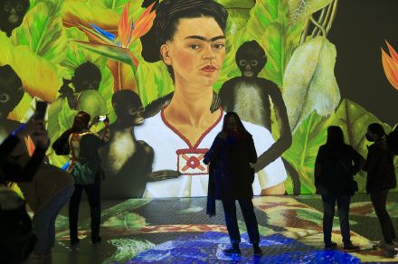 Frida Kahlo: se viene la muestra inmersiva del año