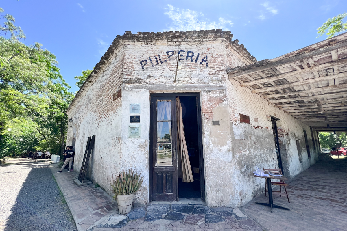 Escapadas | Conocé La Pulpería de Cacho, la más antigua de Argentina