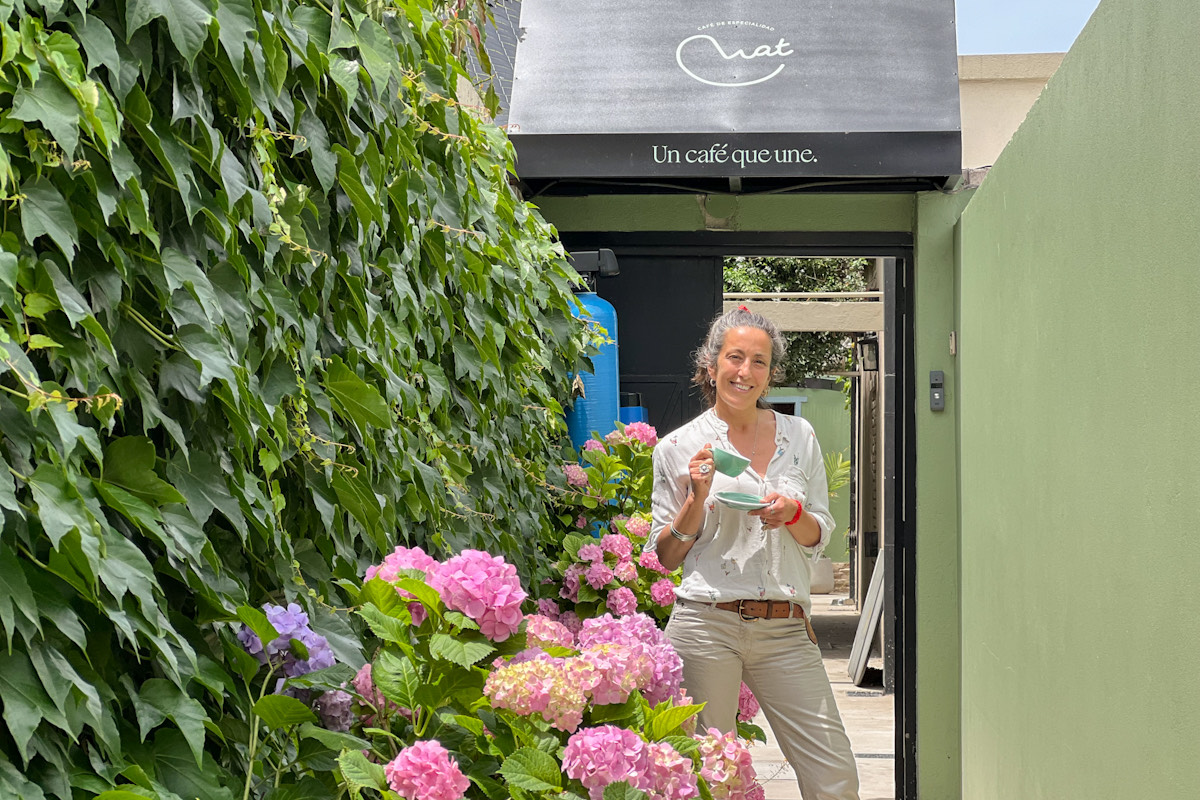 La nueva casa de NAT: café de especialidad y cocina vegetal en el barrio La Loma