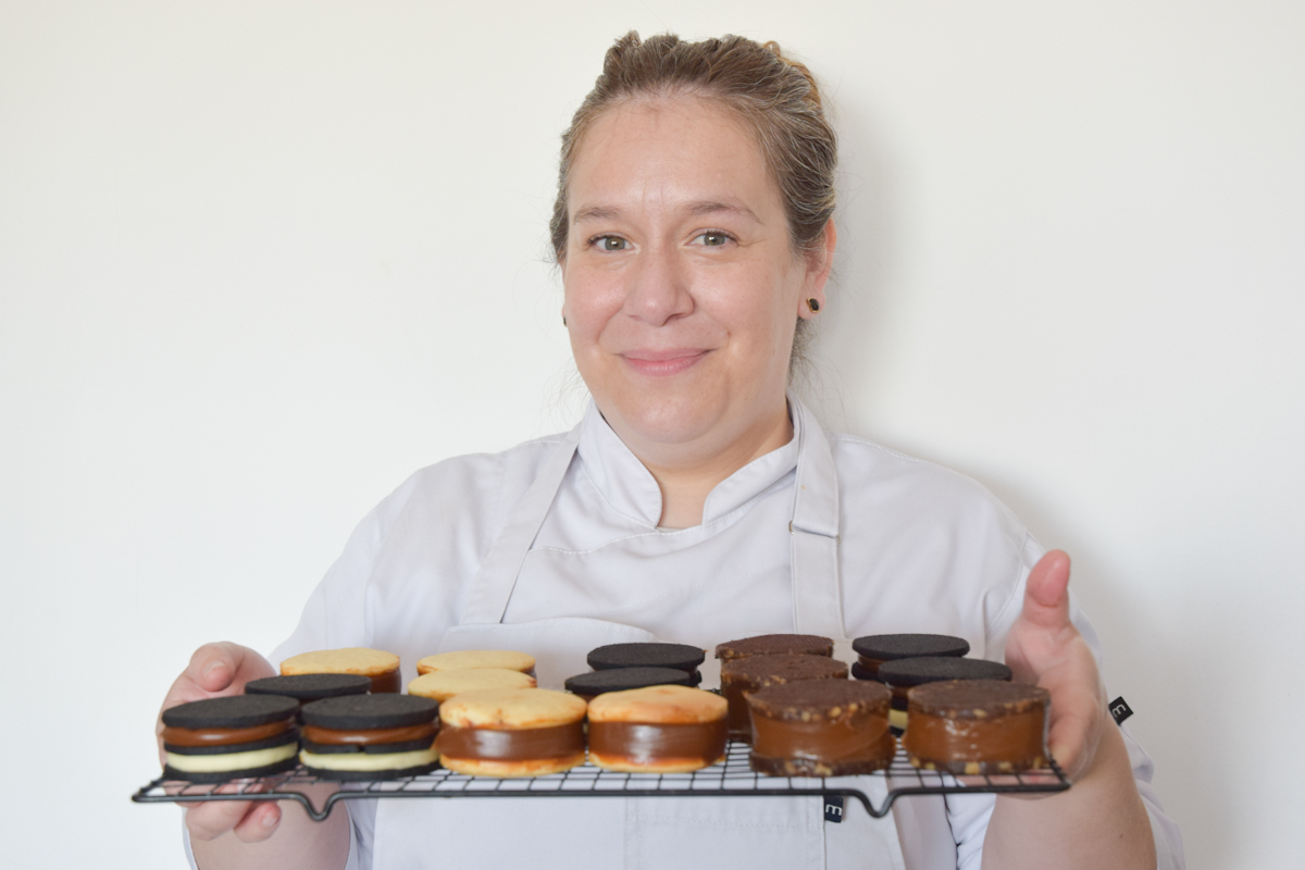 Ana Vedia: el secreto de los alfajores más aclamados por los platenses