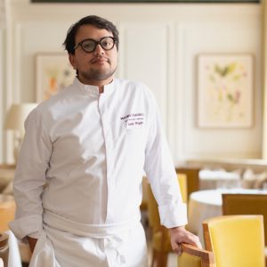 Leonel Aguirre. El platense que recibió una estrella Michelin por el restaurante que Colagreco tiene en Londres