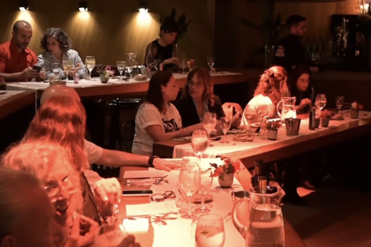 ReBROTES: cena por pasos y teatro en City Bell