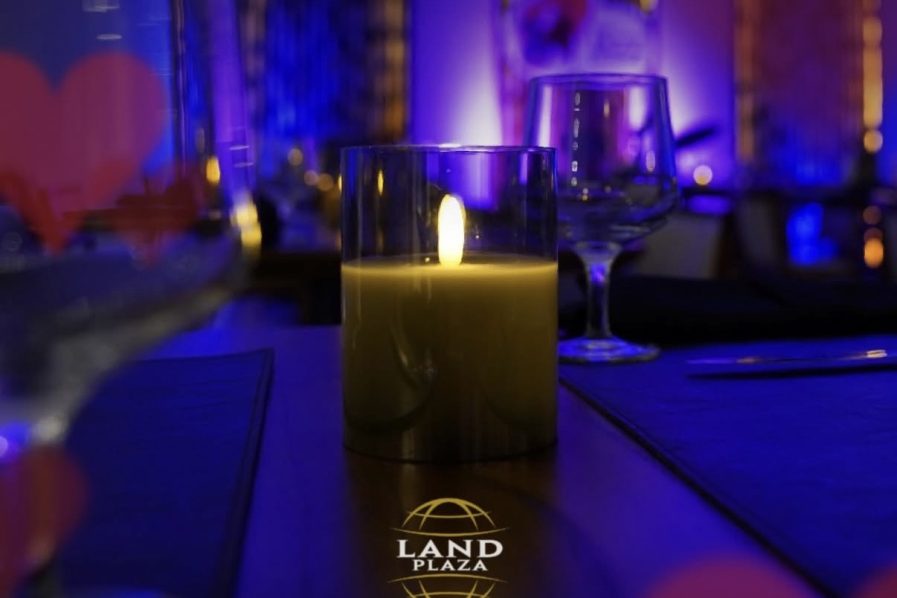 Noche especial de San Valentín en el Land Plaza